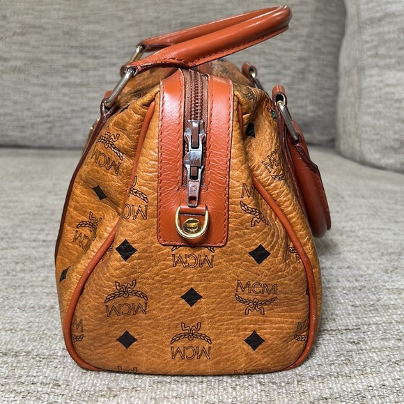 Authentic MCM Cognac Boston Bag. Made in Germany Golf Collection - Picture 2 of 7